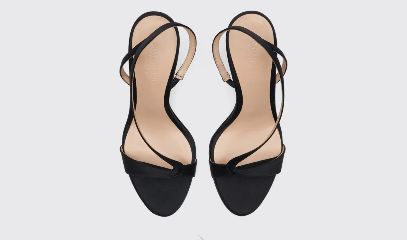 Frauen Scarosso Paula Schwarzer Satin