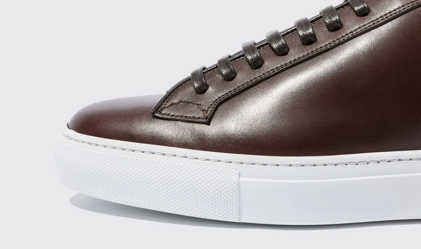 Manner Scarosso Ugo Moro
